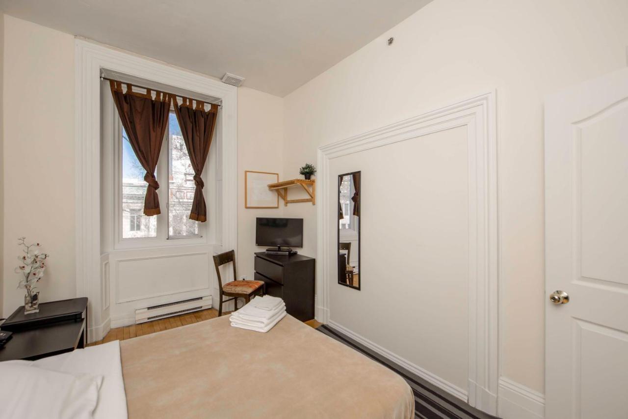 Auberge St Denis Montreal Exterior photo